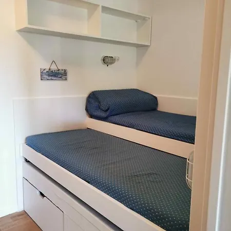 MAGNIFICENT accommodation on the PORT of Hyères